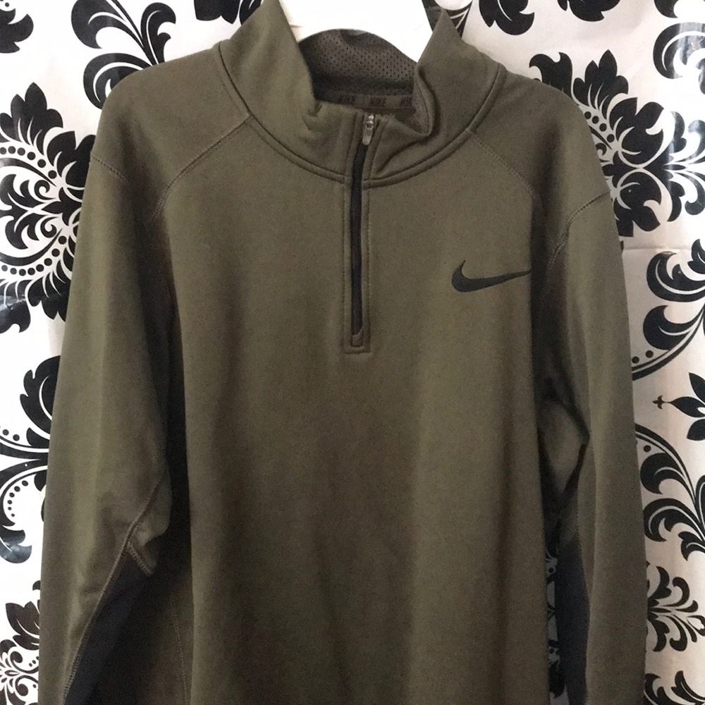 Nike 1/4 Zip Sweater